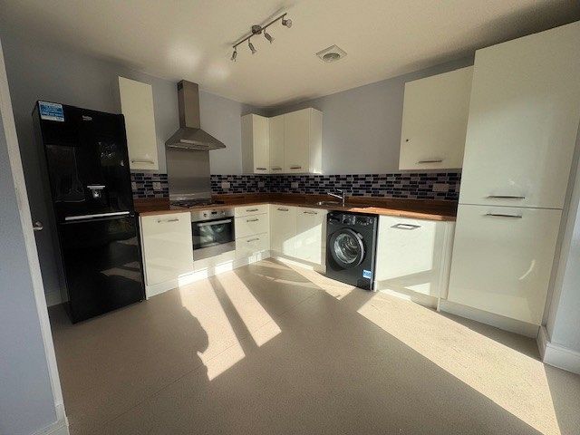 24 Graham Edge, Littlecombe, Dursley